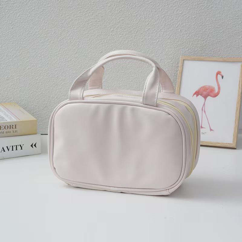 

High-Capacity PU Makeup & Toiletry Bag - Portable, Waterproof, Multifunctional Travel Organizer 25x10.5x16.5 cm білий