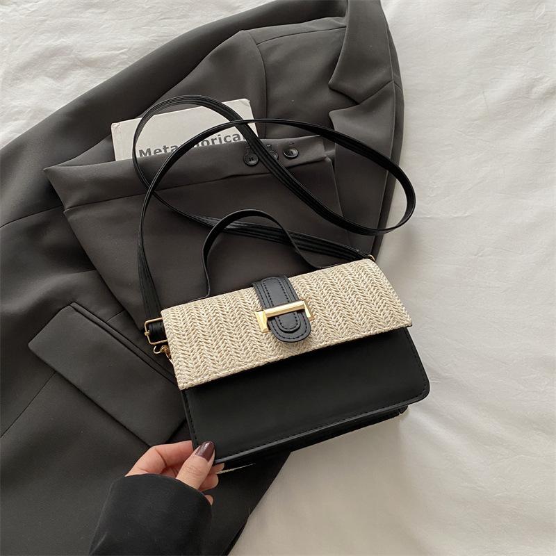 

Сумка Женская Модная Соломенная Маленькая Квадратная Сумка 2025 Лето Новая Трендовая Нишевый Дизайн Сумка Через Плечо Кроссбоди Контрастного Цвета Плетеная Сумка чёрный