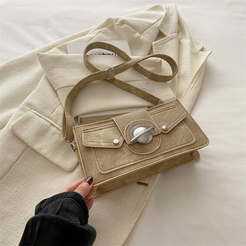 

2024 summer new Korean version fashion personalized shoulder bag simple fashion messenger bag simple casual small square bag women хакі