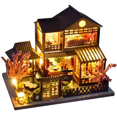 DIY Mini Holzpuppenhaus mit Möbeln Licht-Set Puppenhaus Casa Miniatur-Zubehör Handgefertigtes Holzspielzeug Geburtstagsgeschenke