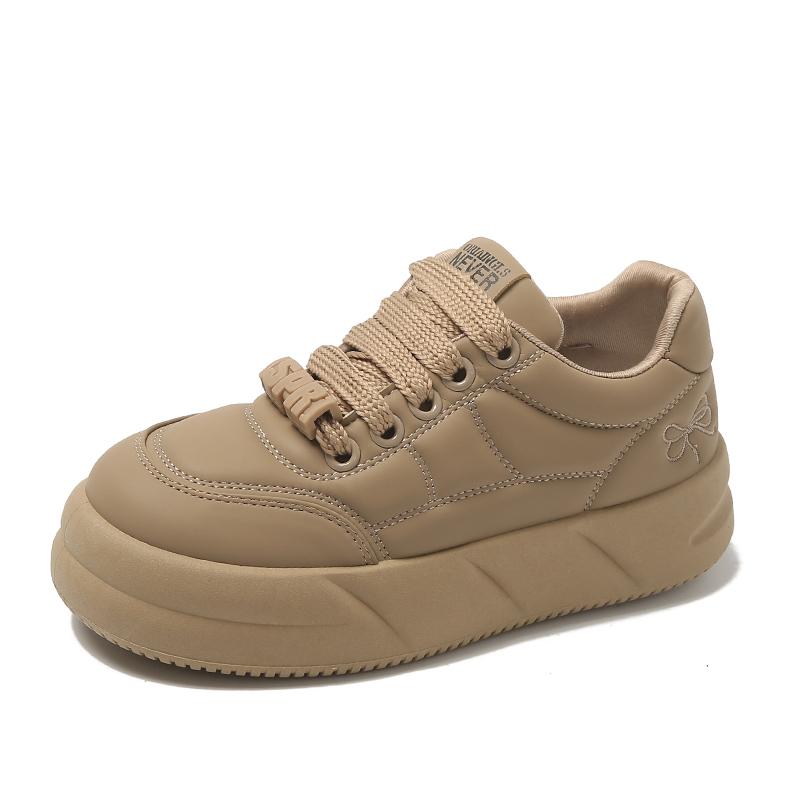 Women Sneakers Soft Non-slip Breathable Skateboarding Shoes Hot Selling Woman Campus Student Fashion Lace-Up Sports Flats