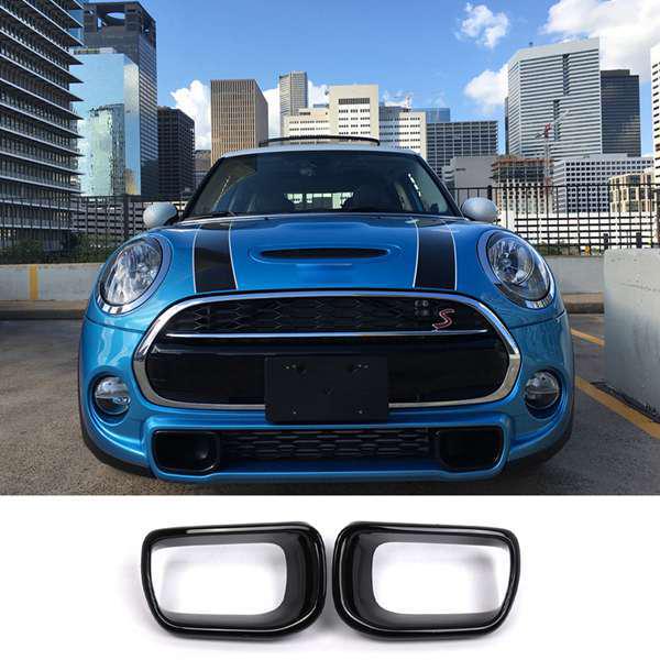 Black Plastic Front Bumper Lower Trim (1 pc) - Compatible with 51117337809 None без