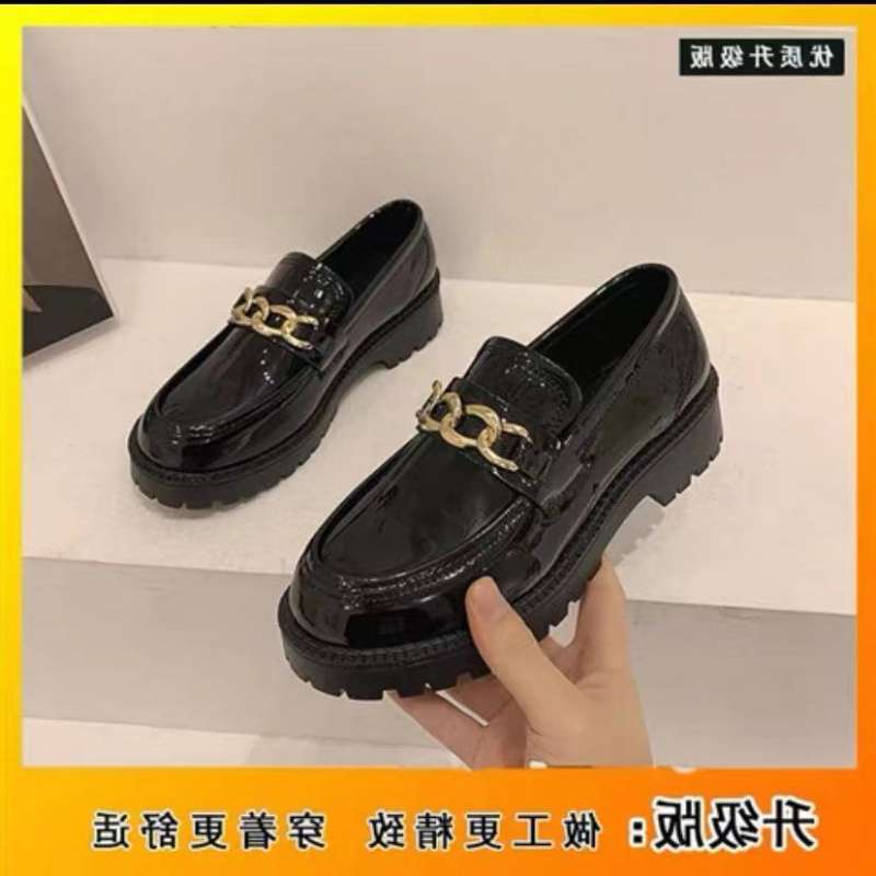 Platform loafers women's 2025 new thick-heeled single shoes British retro single shoes chain women's spring and autumn versatile small leather shoes