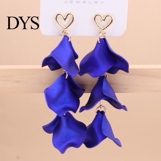 Women Vacation Earrings 1 Pair Hanging Flower Shape Bohemian Style Petal Tassel Hollow Heart Lady Ear Jewelry Prom Beach Dangle Long