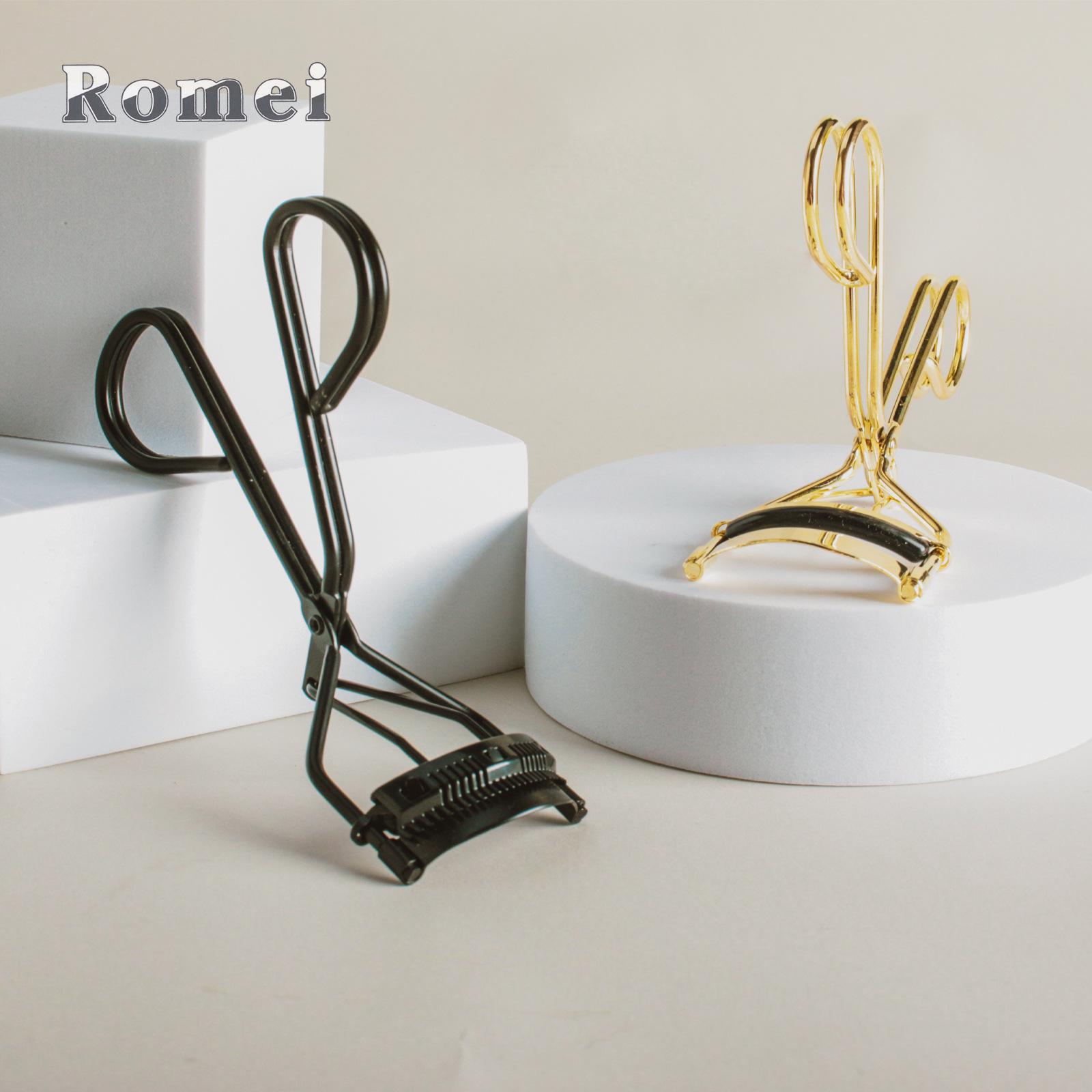 

Wide-angle Black Electroplated Eyelash Curler with Comb
