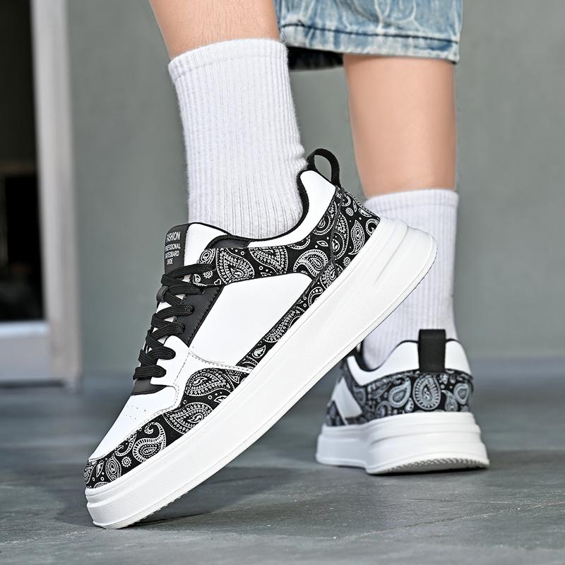Men’s Casual Skateboarding Shoes Running Shoes Jogging Sneakers Lightweight Students Basketball Shoes Plus Size