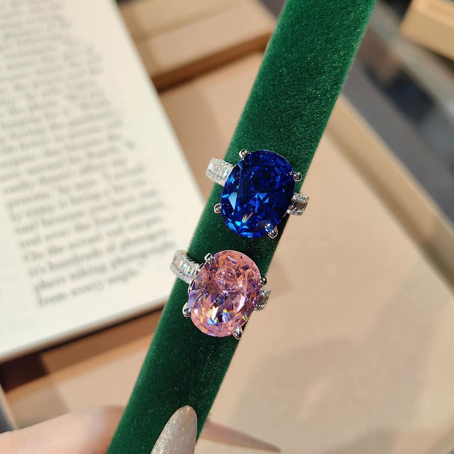 High-End Schwerindustrie Design Realistisches Königsblaues Set Luxus Voll Diamant Anhänger Offener Ring Farbige Schatz Rosa Diamant Ohrringe
