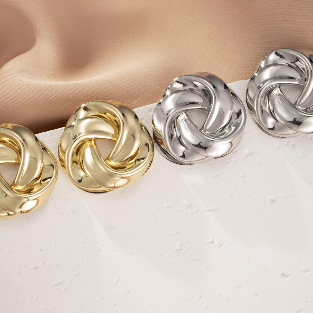 Vintage Flower Leaf Shape Alloy Earrings Bold And Creative Fashion Ear Studs