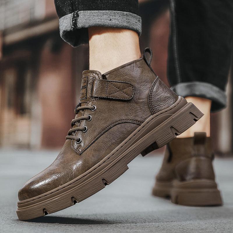 Leather Martin boots Men's outdoor thick-soled mid-top British leather shoes First layer cowhide boots High top trendy tooling leather boots