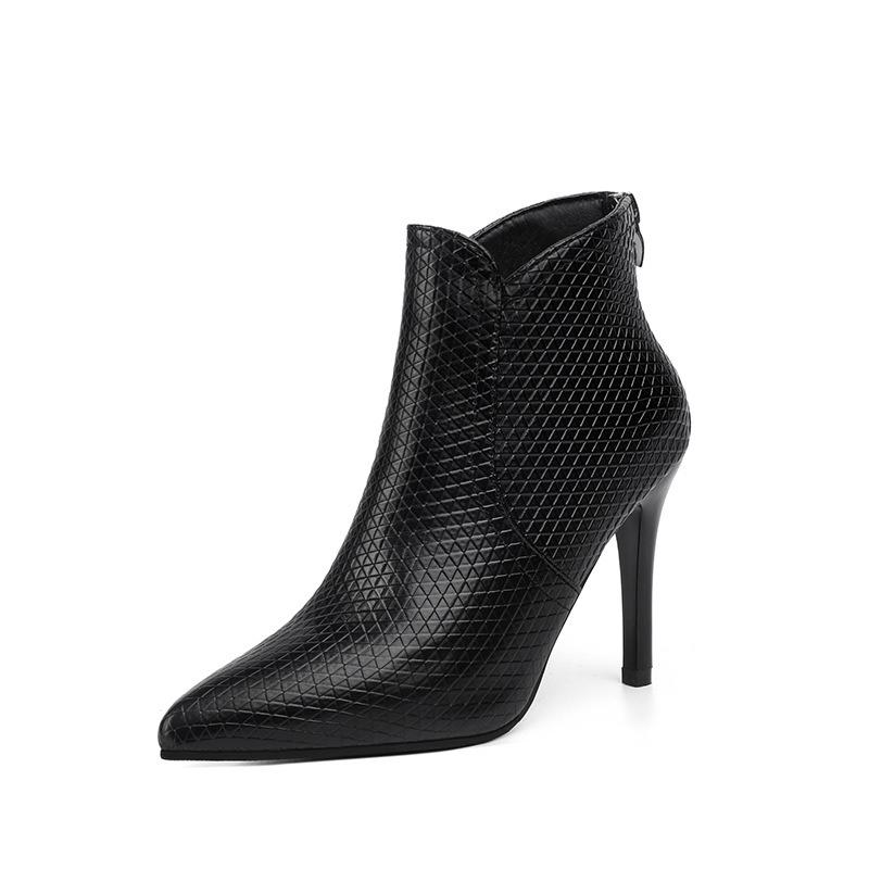 High-heeled fashion boots women's 2026 autumn and winter new fashion stiletto pointed rear zipper short boots
