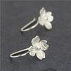 Korean Version Of The Fashion New 925 Sterling Silver Jewelry Exquisite Classic Four Floral Fortune Earrings E056