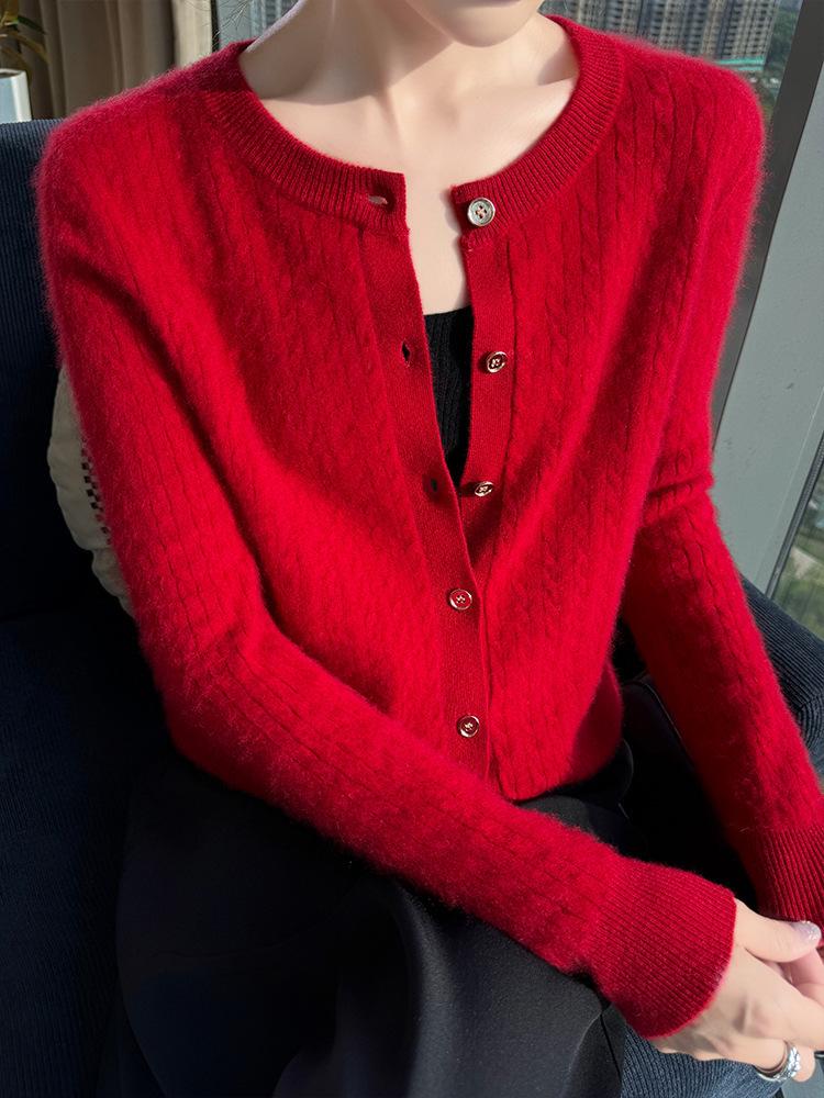Women's 2025 Retro Cable Knit Cardigan, Long Sleeve, Round Neck, Loose Fit, Short Sweater Jacket, Versatile Layering Piece