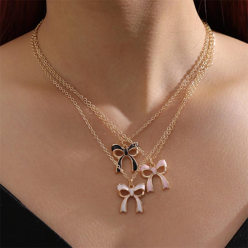 Feminine Alloy Butterfly Bow Necklace With Geometric Pendant For Women Fashion Jewelry