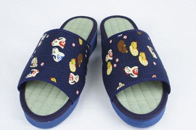 Γυναικεία παπούτσια – Γυναικείες παντόφλες