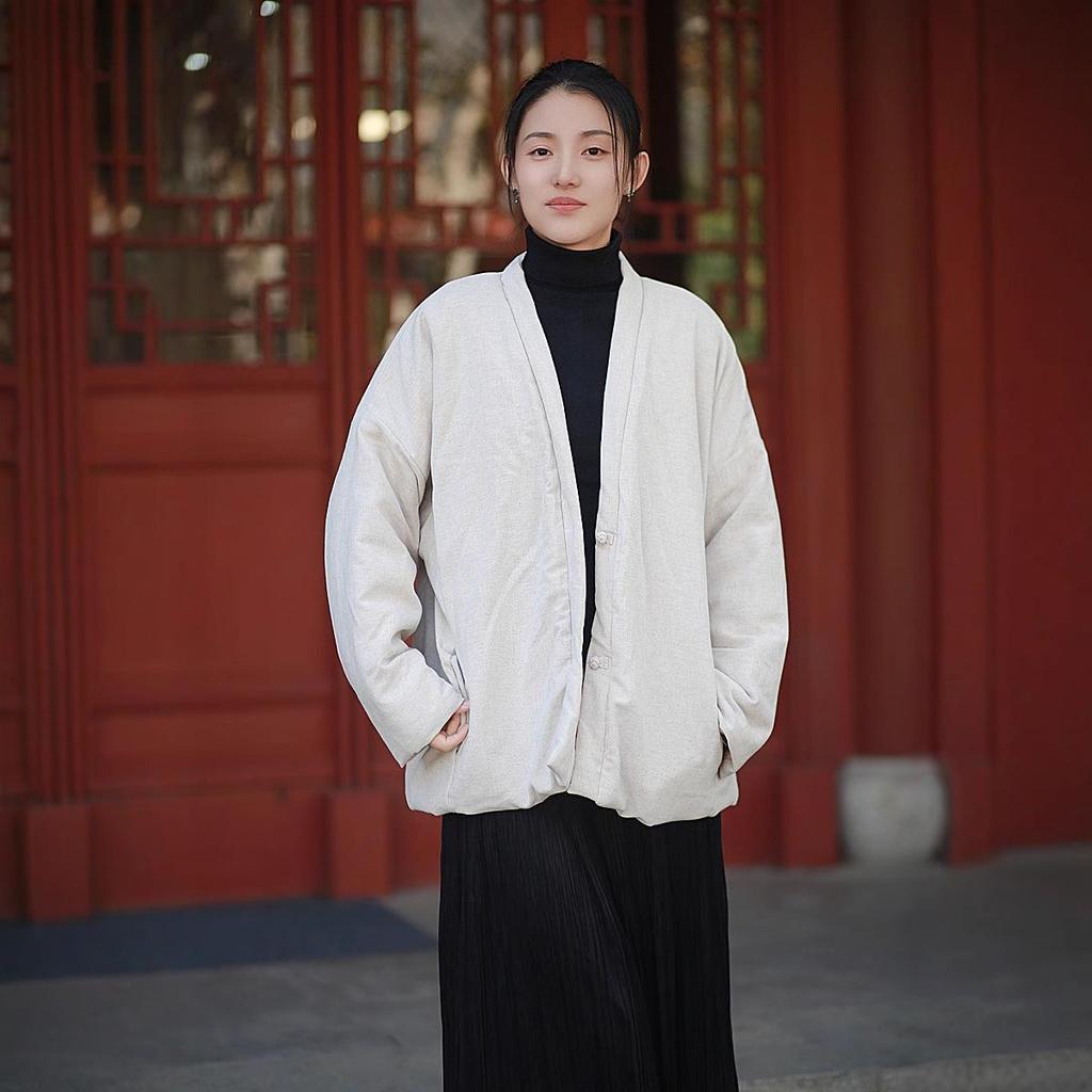 Retro Quilt Cotton Linen Jacket with Handmade Frog Buttons for Women