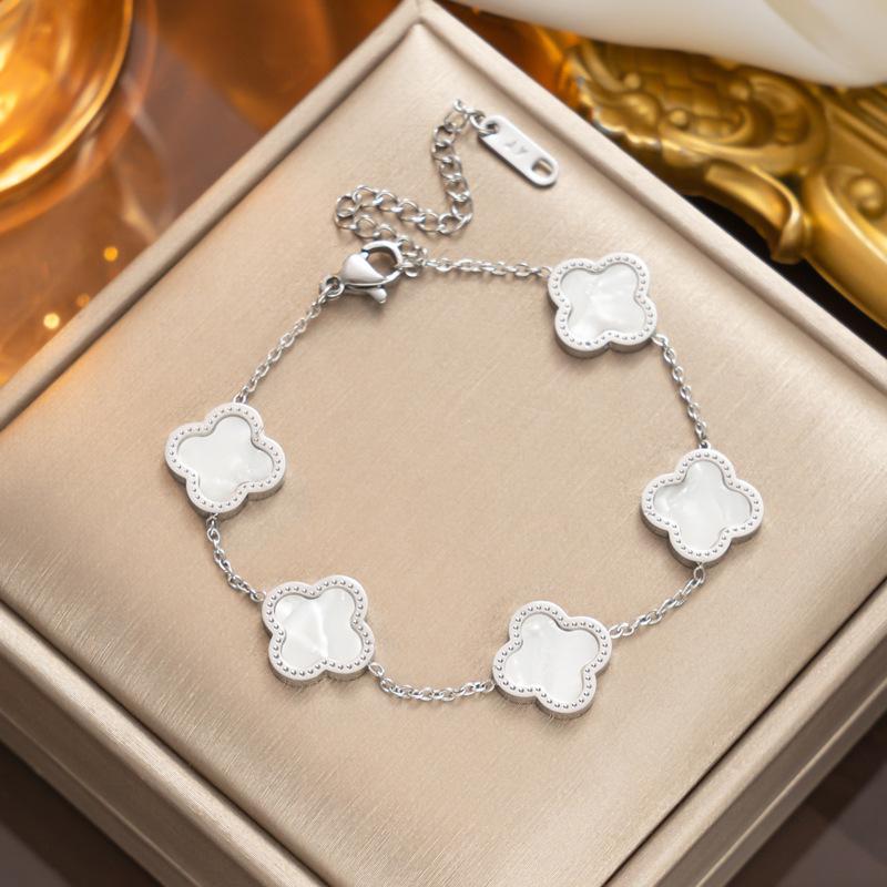 18K Titanium Steel Four-Leaf Clover Bracelet Fashion Charm Hand Jewelry Five-Leaf Bracelet