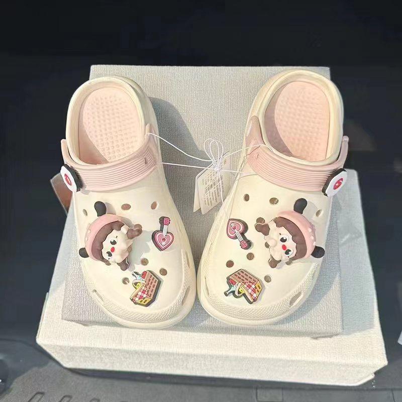 Women's New Hole Slippers Breathable Thick-soled Bag Head Odor-proof Lightweight Comfortable Fashionable and Versatile
