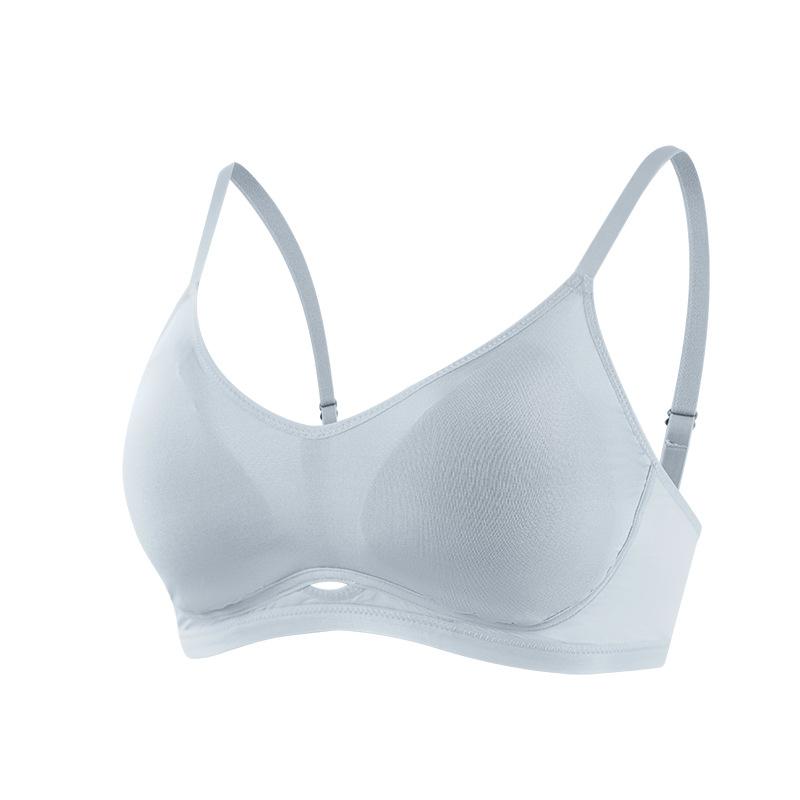 Knitted silk chicken heart hollow sexy bra, mulberry silk ultra-thin U-neck gathering ultra-thin high elastic underwear M