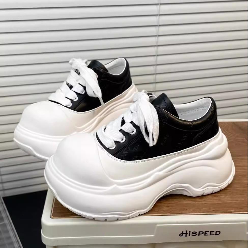 Leather letter printing platform white shoes women's 2025 spring new casual board shoes ugly cute bread shoes tide