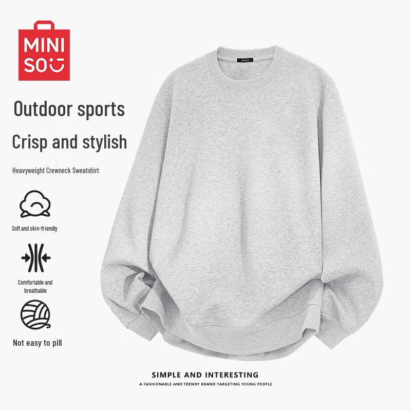 

MINISO Men s American Style Round Neck Terry Sweatshirt L