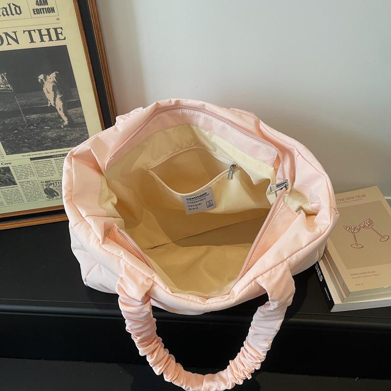 Quilted Tote Bag Women Fashion Soft Handle Shoulder Bag for Daily Use and Casual Outings