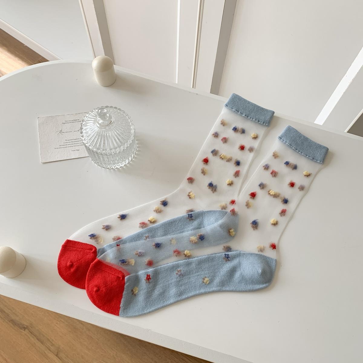 

Носки из кристального шелка, женские летние ультратонкие прозрачные нейлоновые длинные носки с цветочной вышивкой, японские милые сетчатые кружевные носки Kawaii