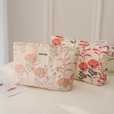 Cream Floral Embroidery Makeup Bag Elegant Travel Toiletry Pouch Large Capacity Cosmetic Handbag