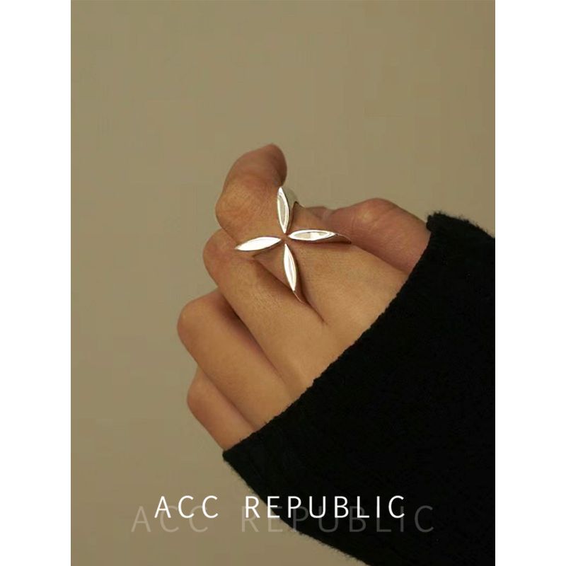 

Accrepublic European and American Geometric Four-Leaf Open Ring Women Niche Design Unique Simple Cold Style Ring Default