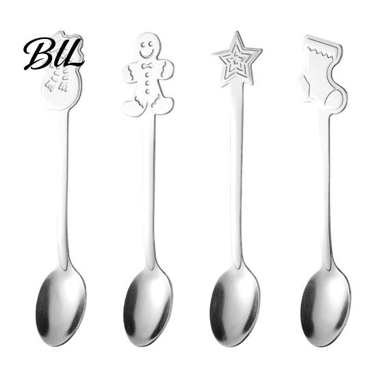 Elegant Table Decor for Parties 4Pcs Christmas Dessert Spoons, Stainless Steel Coffee Spoons with Gingerbread Star Shaped Stirring Man Stocking
