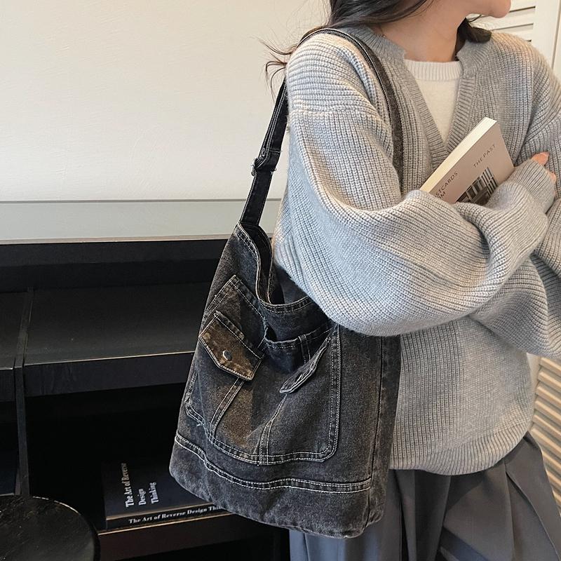 Vintage Large Capacity Denim Tote Bag Women's Shoulder Bag Commuter Crossbody Bag