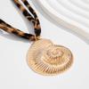 Adjustable Sea Star and Conch Pattern Cotton Cloth Necklace With Alloy Charm for Casual Outfits or Travel Accessories