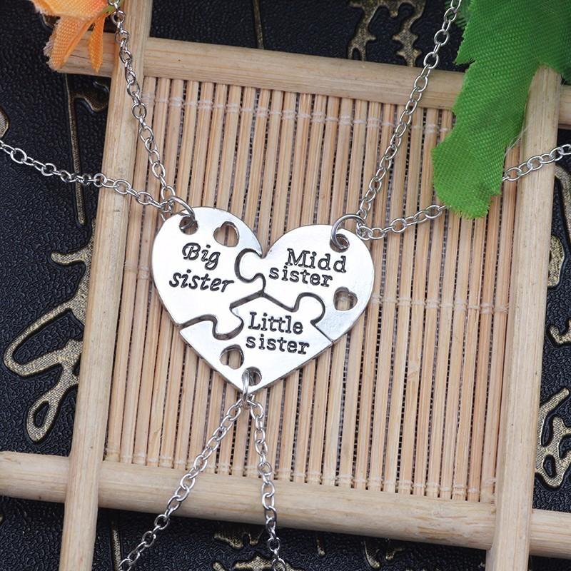 Sister Necklace with Stitching Heart-shaped Pendant, Alloy Material, Creative Friendship Choker, Women's Fashion Jewelry, 3 Pcs/Set
