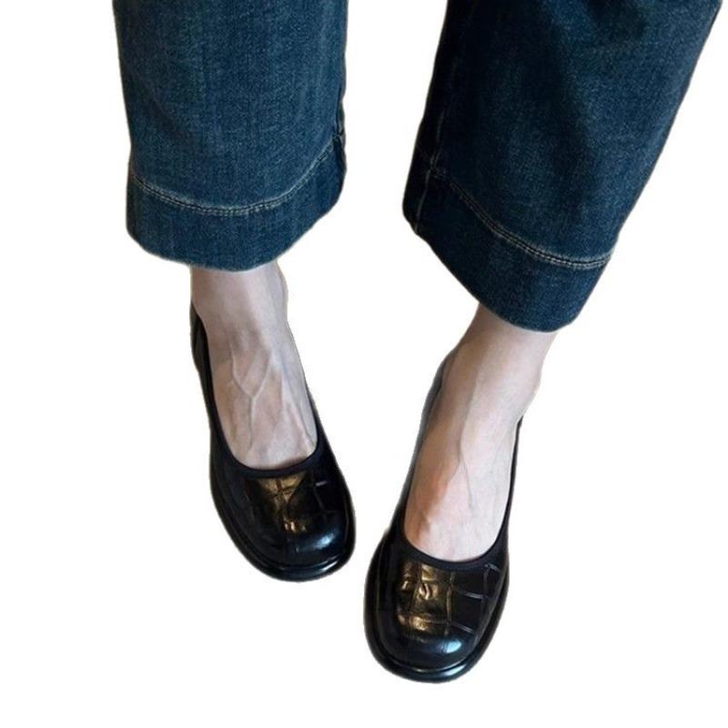 Fashion Hot Selling 2025 Women Square Toe High Heels Spring Light Sneakers Fashionable Flat Shoes Women Work Shoes Comfortable for Work