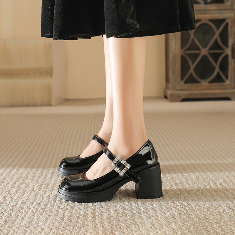 

Mary Jane shoes women s spring 2025 new versatile thick heel platform patent leather Internet celebrity rhinestone temperament high heel shoes 35