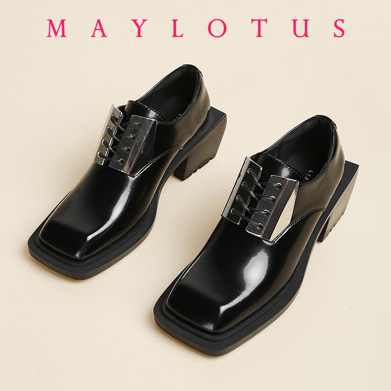 

2024 New High Quality Men British Derby Shoes Trend Design Sense Metal Decorative Square Head Small Leather Shoes 44