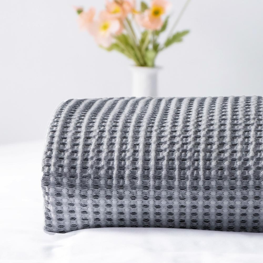 King Size Jacquard Woven Cotton Polyester Baby Blanket Honeycomb Waffle Black Plaid Trim Winter Pet Picnic Throw Bed Cover Bulk