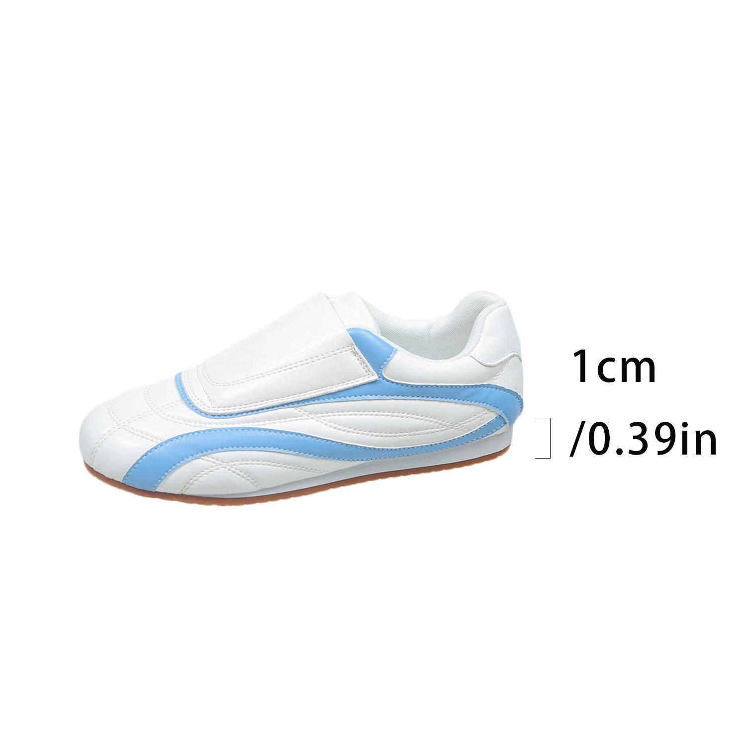 

2025 new thick-soled inner height increase round head retro German training shoes women s rest sports shoes black and white versatile sports shoes 42