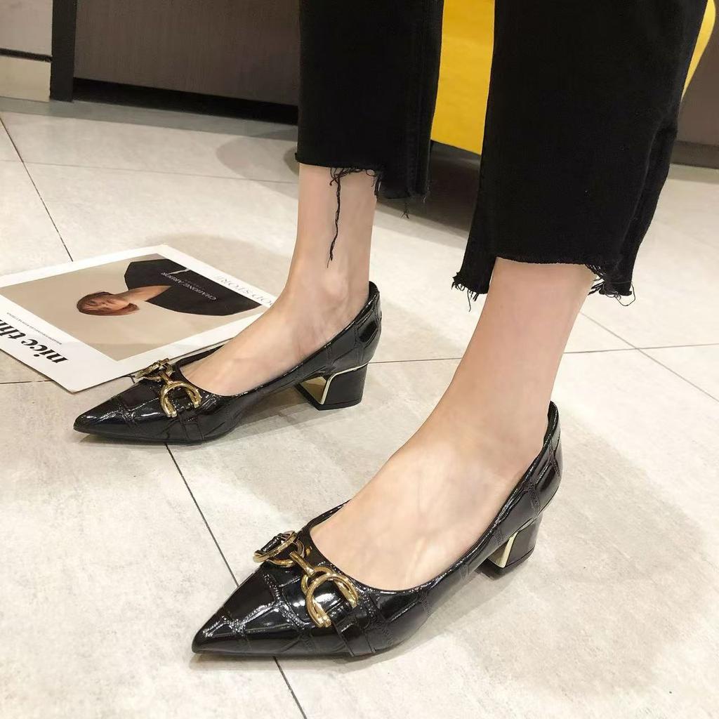 Fashion Shoes For Women 2025 Formal Pointed Toe Ladies Summer Footwear Black Luxury Leather Casual Low Heel Elegant Korean Style