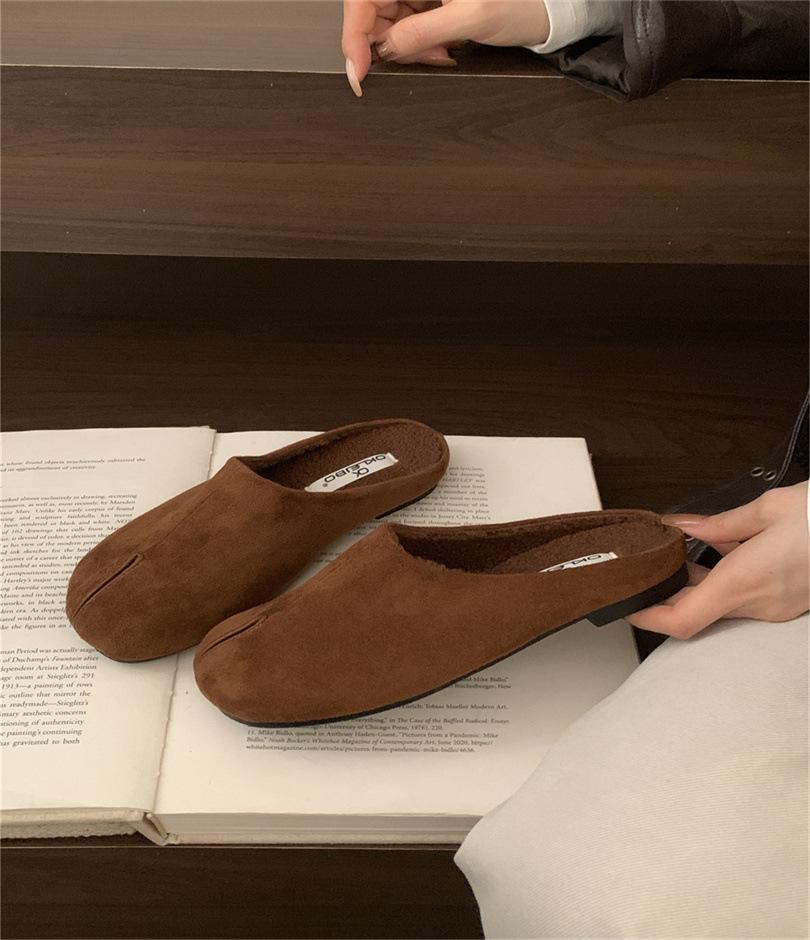 Suede Fake Split Toe Bag Head Half Slippers Women's 2025 Autumn and Winter New Versatile Soft Bottom Lazy One Pedal Velvet Cotton Mop