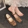 ქალის ფეხსაცმელი – ბალერინები