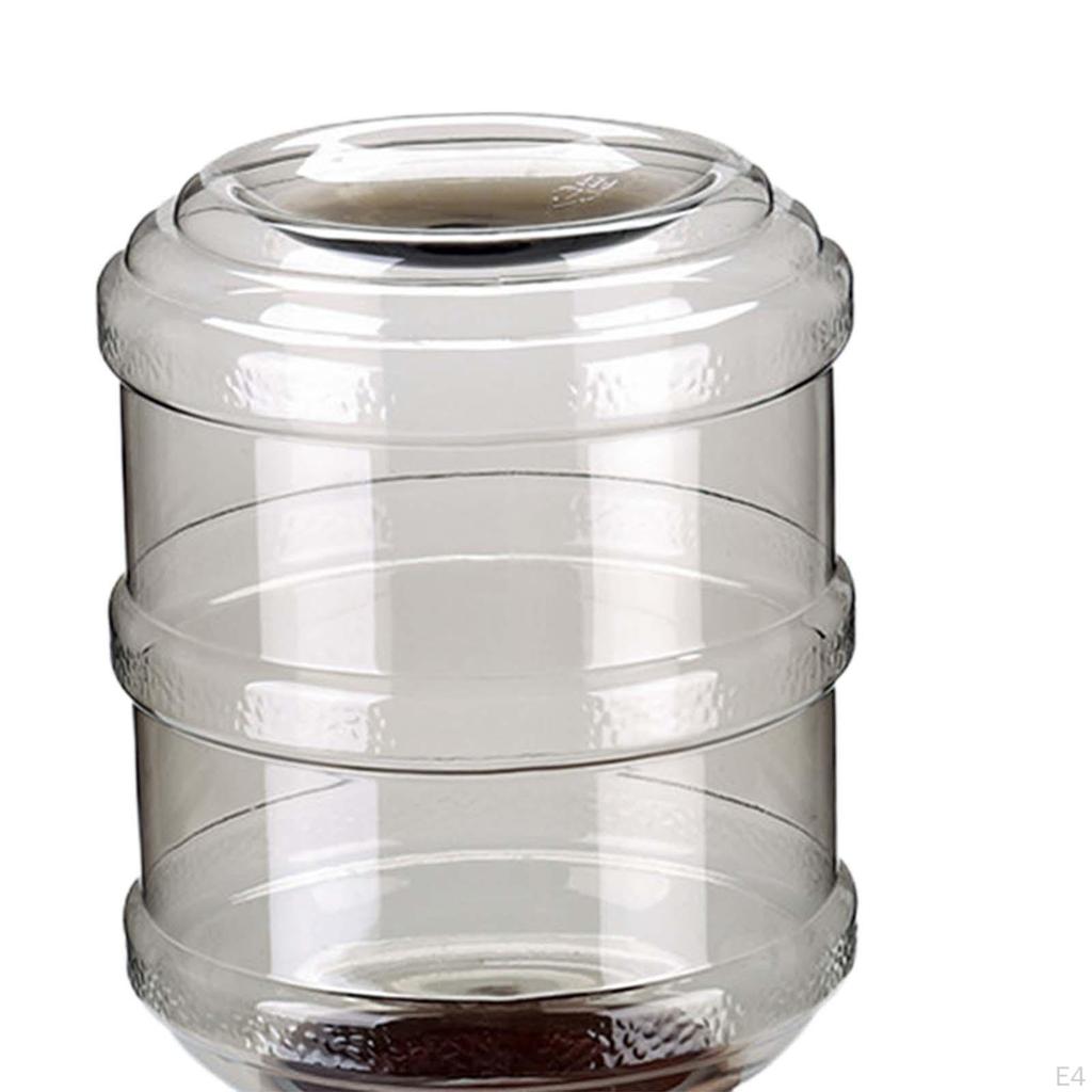 Feeder with 8L Capacity - Convenient Feeding Solution for Dogs and Cats