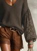 2026 Europäischer & Amerikanischer Damen Spitzen-Hohl-Laternenärmel V-Ausschnitt Strickpullover Pullover