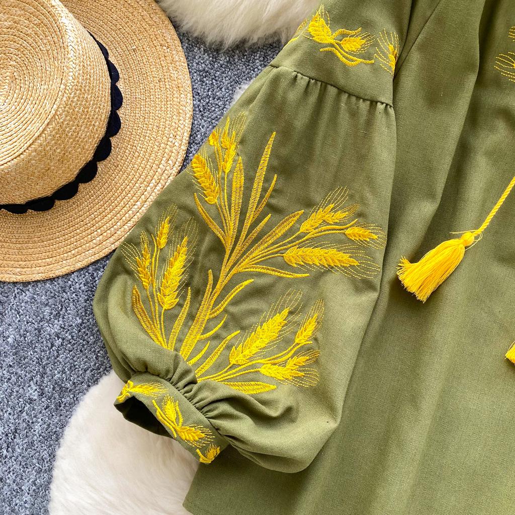 Fashion Blouse for Women Lantern Sleeve Loose Bandage Shirts Vintage Embroidery Spring Blouses Tops