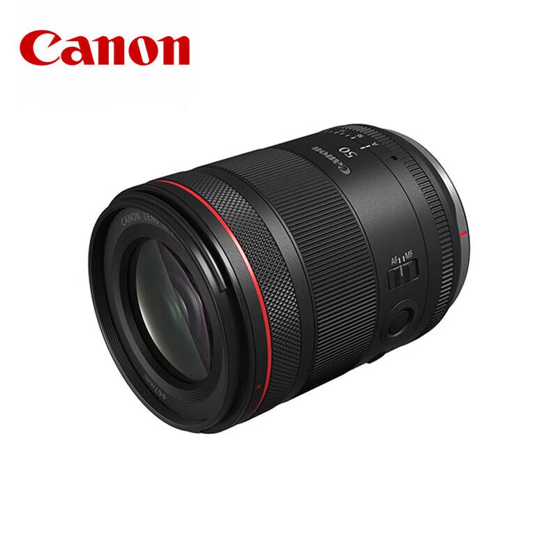 

Дзеркальні камери Canon з байонетом RF