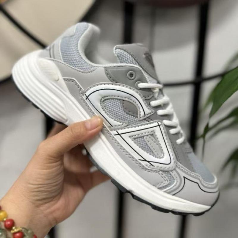 New versatile fashion casual men's and women's trend breathable sports shoes dad letter b30 heightening shoes