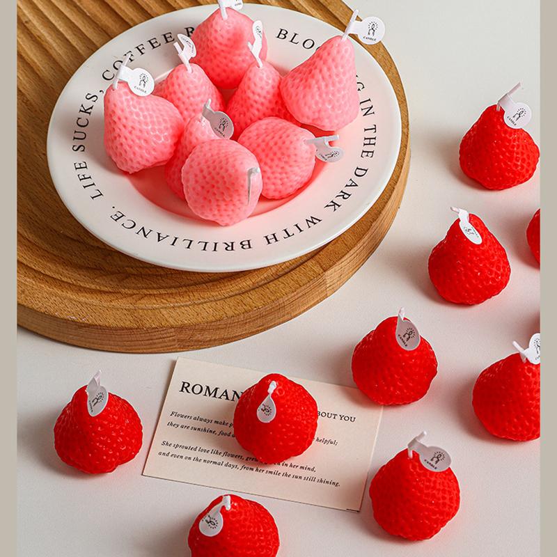 Soy wax, strawberry aromatherapy candles wholesale cute and creative birthday gifts, handmade small gifts, fragrance styling wax