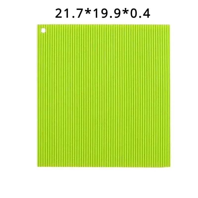 Japanese Bamboo-design Silicone Sushi Mat - Non-Stick, Easy Clean, Mildew-Proof & Portable Sushi Rolling Tool for Home Kitchen