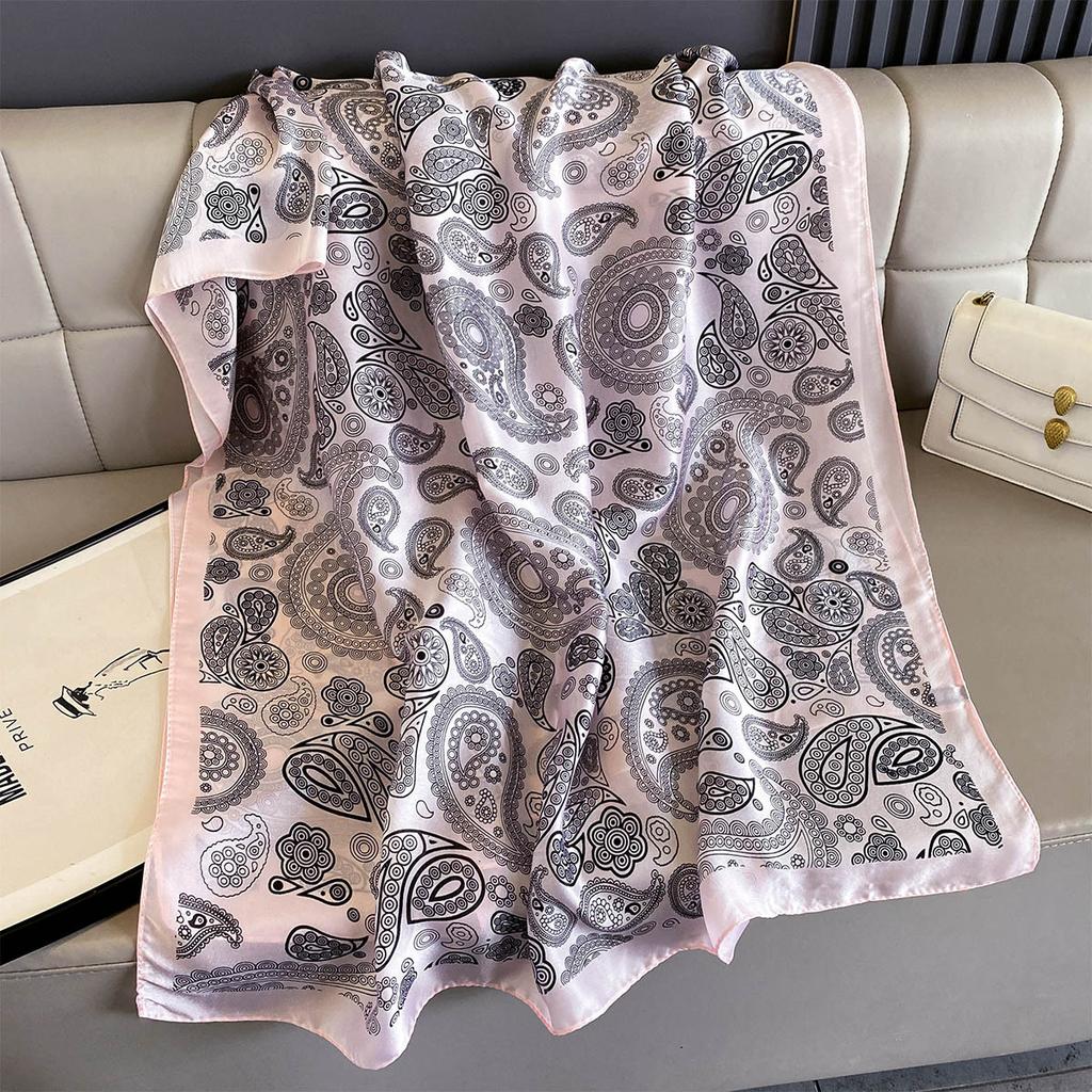 130cm New Arrival Belt Chain Scarf For Ladies Brand Silk Scarf  Design Big Square Scarf Women Neckerchief Twill Sunscreen Shawl