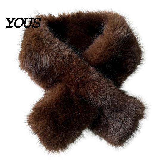 Daily Commute Cold Protection Plush Cross Scarf, Stylish Faux Fur Winter Neck Warmer, Soft Warm Wrap for Coat Double-Sided Thermal Elegant Scarf