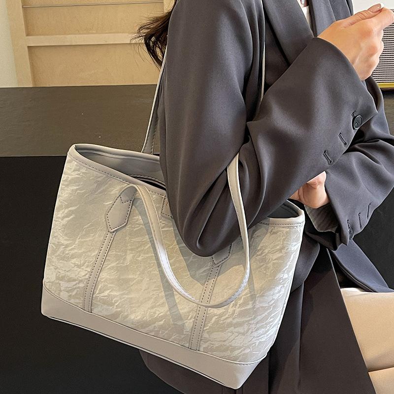 Bag Women's New Popular Large-capacity Tote Bag Summer Versatile Shoulder Bag College Student Class Bag